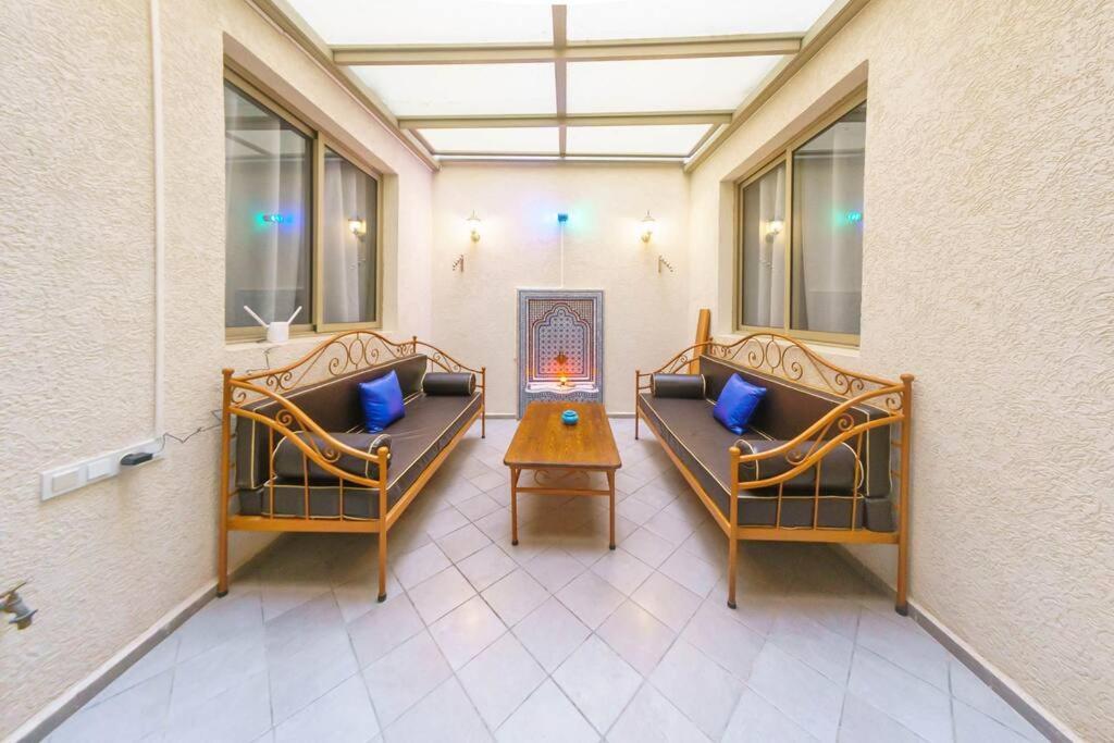 Appartement Tout Confort เอสเซาอิรา ภายนอก รูปภาพ