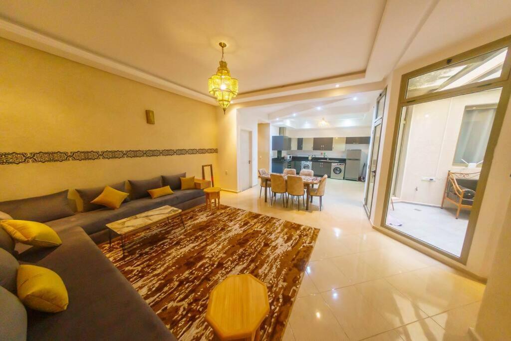 Appartement Tout Confort เอสเซาอิรา ภายนอก รูปภาพ